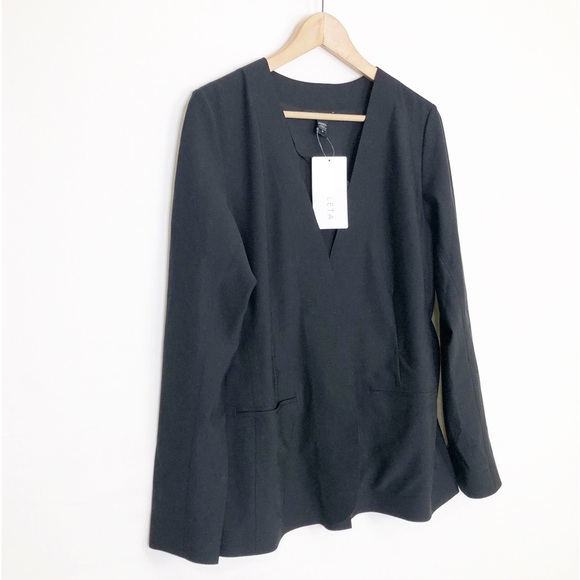 Athleta, black Avenue blazer - Picture 8 of 10